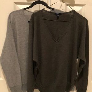 2 Gap EUC v-neck lightweight sweaters.